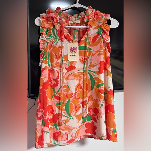 Entro | NWT Floral Tank Ruffle Small - Picture 3 of 9